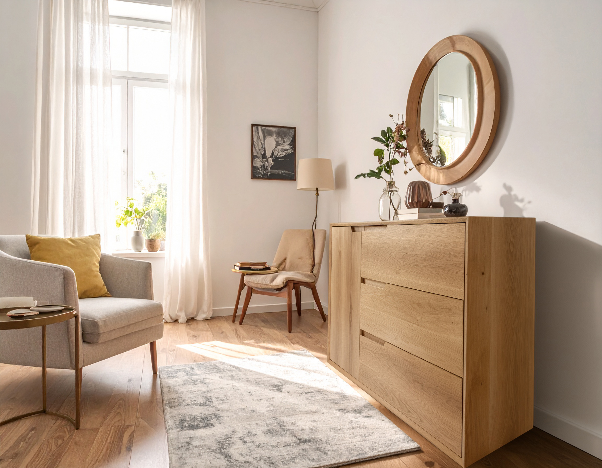 tömör tölgyfa komód világos, modern klasszikus nappaliban